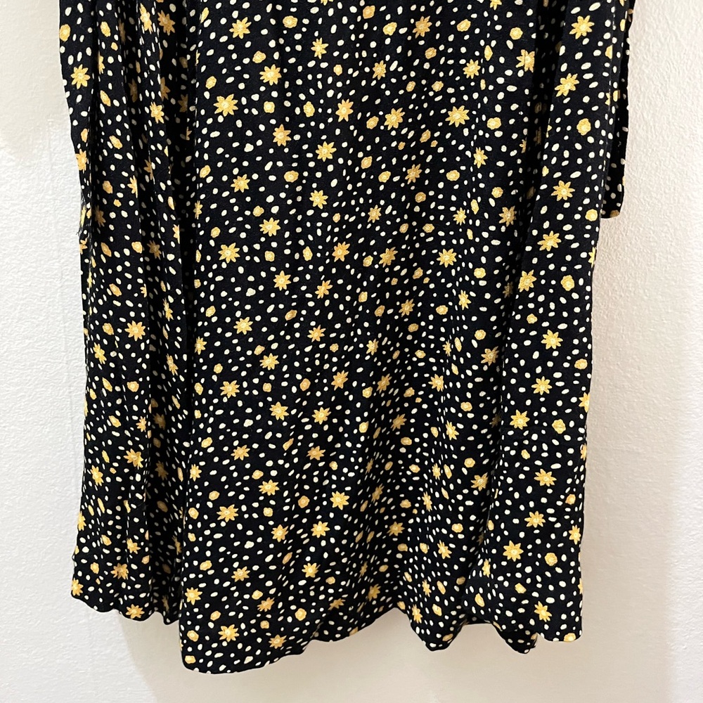 Reformation Hunt Dress in Carolina, Size 0 - Picture 8 of 14